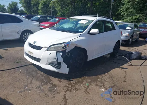 2009 Toyota Matrix Xr z USA, uszkodzony, nr VIN 2T1KE40EX9C018991